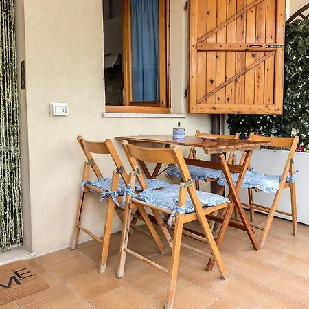 M365 - Marcelli, Nuovo Trilocale Con A/c Lägenhet *